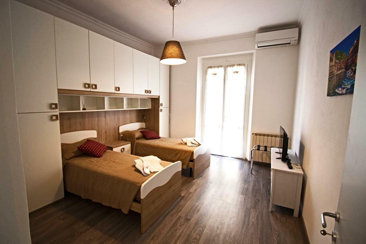 Lolly House 12 Apartment La Spezia Bagian luar foto
